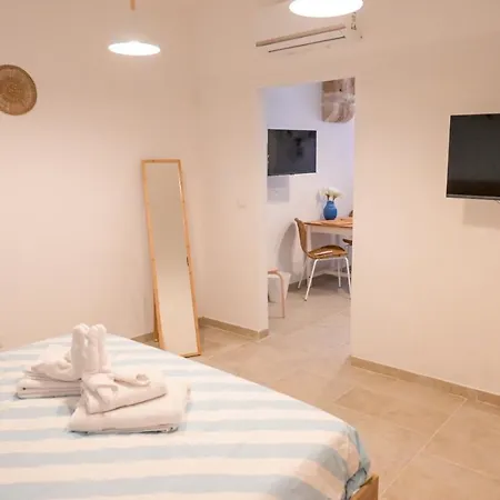 Apartment Dimora Lilina *